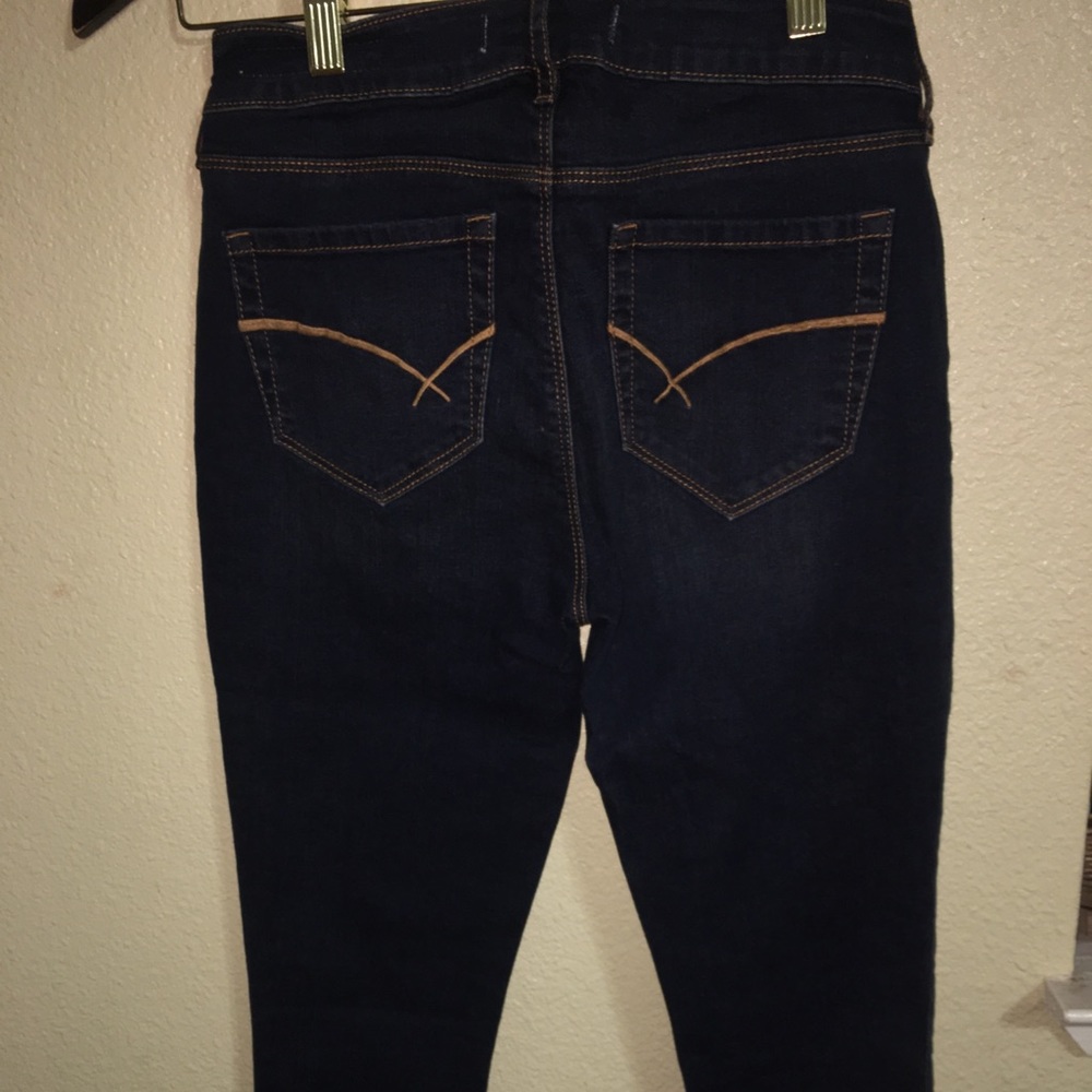Jeans - Picture 2 of 2